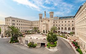 נוטרדאם סנטר